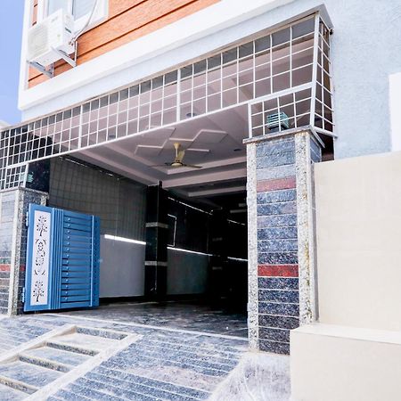 Super Hotel O Adibatla Near Tcs Ibrahimpatan Dış mekan fotoğraf