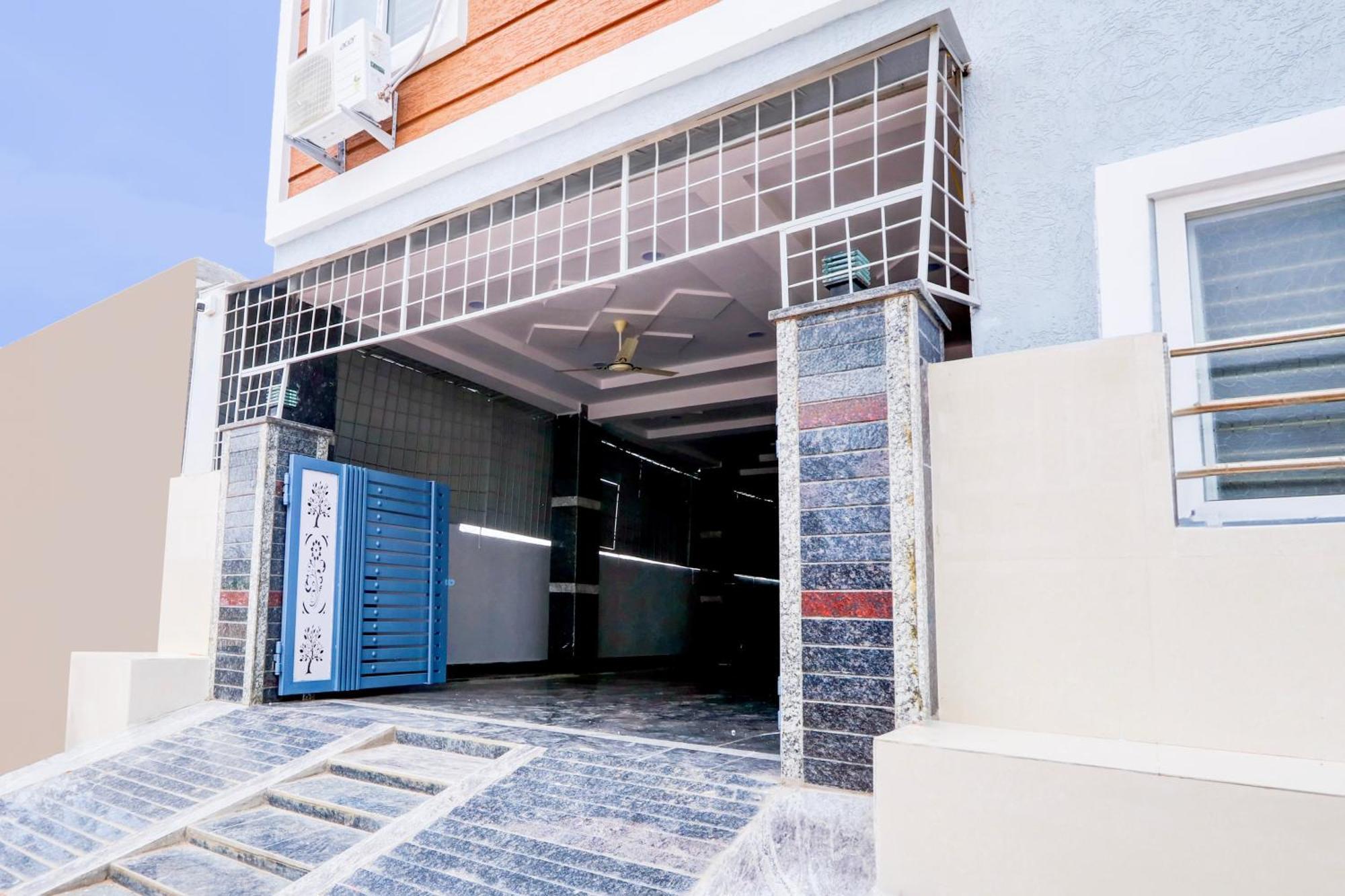 Super Hotel O Adibatla Near Tcs Ibrahimpatan Dış mekan fotoğraf