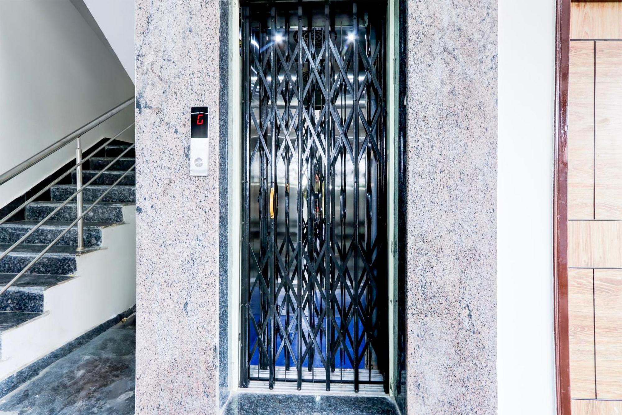 Super Hotel O Adibatla Near Tcs Ibrahimpatan Dış mekan fotoğraf